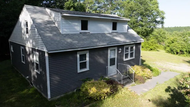 $450,000 | 31 Allen Range Road, Freeport, ME 04032