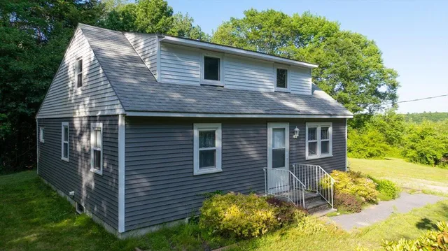 $450,000 | 31 Allen Range Road, Freeport, ME 04032