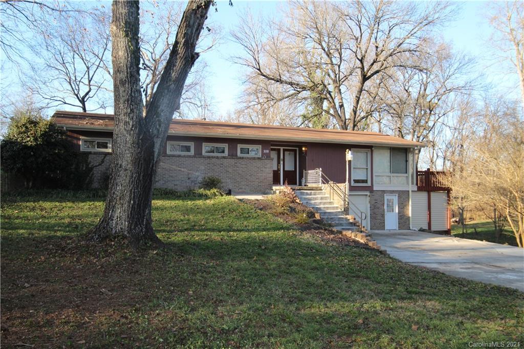 218 Kimmswick Road Charlotte, NC 28214 - Photo 1 of 32 Gallery Image 1