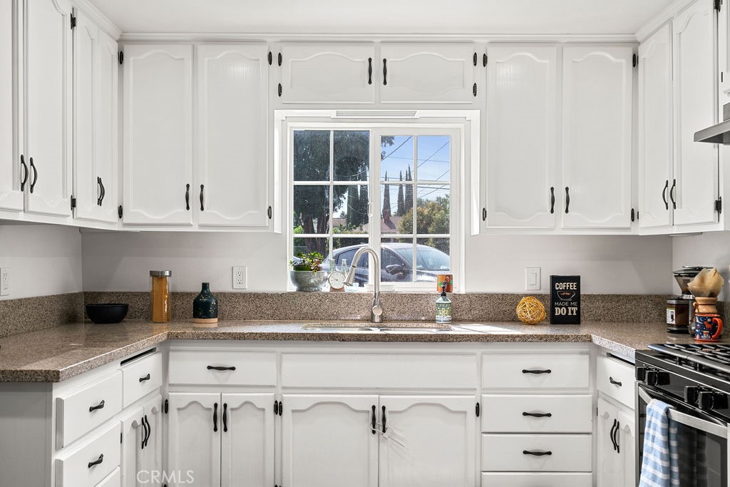 5323 Cogswell Road El Monte, CA 91732 - Photo 36 of 64 Kitchen Rear House