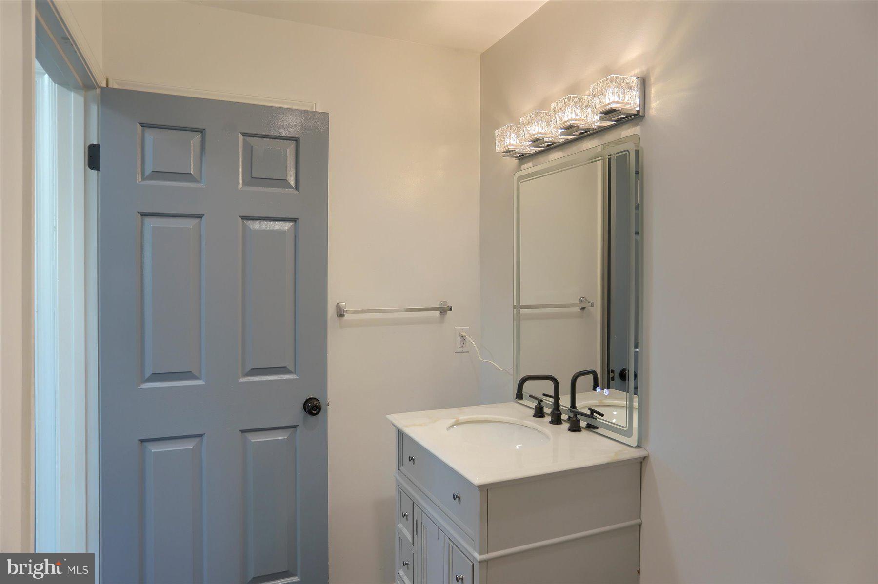 31 Mall Road Etters, PA 17319 - Photo 16 of 26 Gallery Image 16