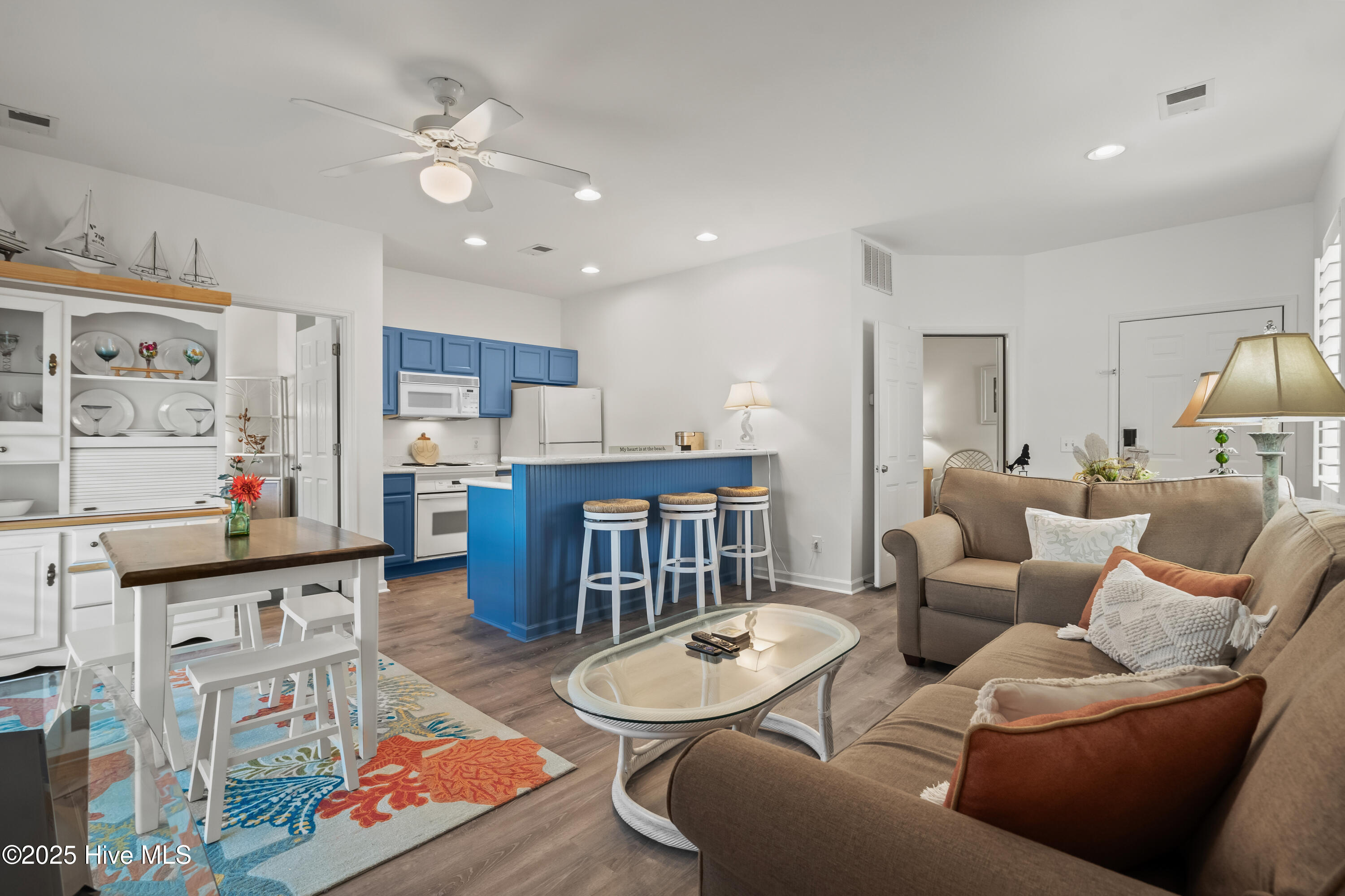 215 Royal Poste Road, Unit 2711 Sunset Beach, NC 28468 - Photo 5 of 48 215 Royal Poste Rd Unit 2711 10