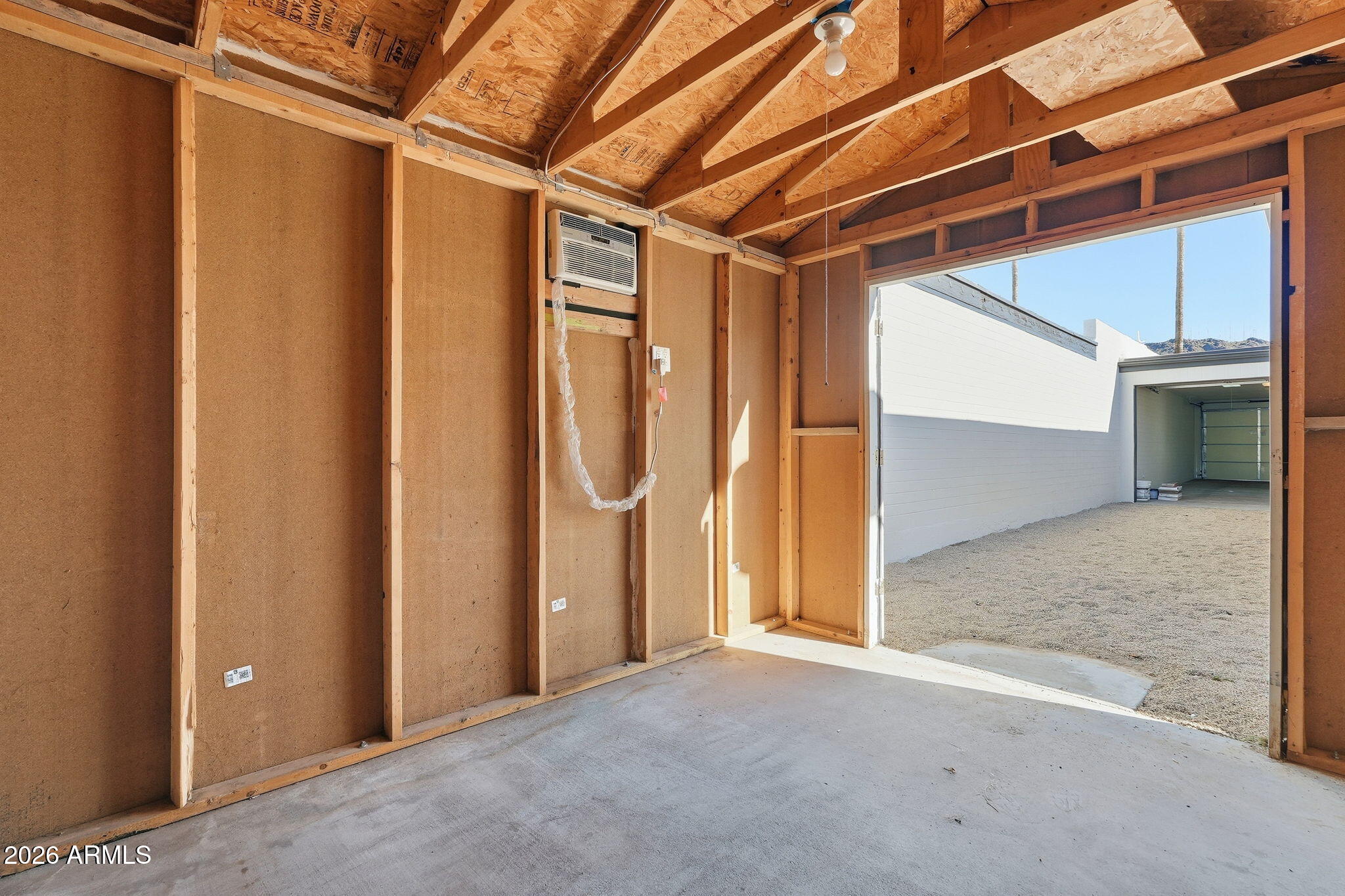 720 East Dobbins Road Phoenix, AZ 85042 - Photo 32 of 34 Workshop w/ AC
