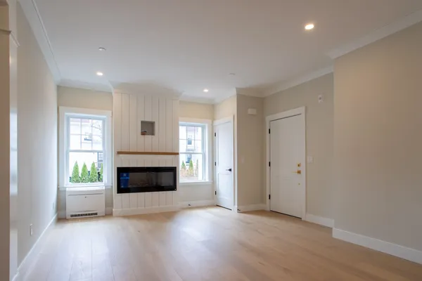 $889,900 | 136 Locust Street, Unit 103, Dover, NH 03820