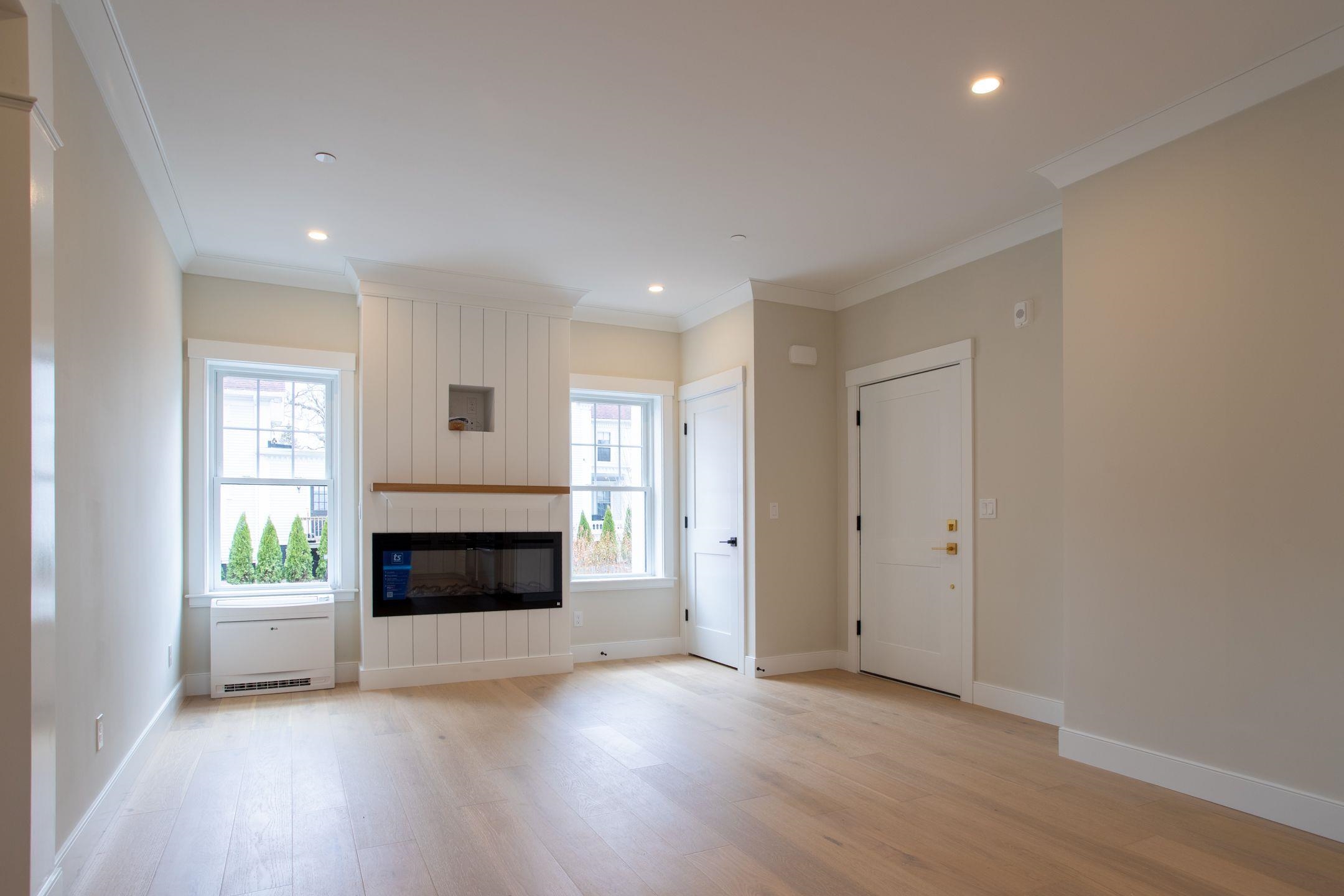 136 Locust Street, Unit 103 Dover, NH 03820 - Photo 11 of 44