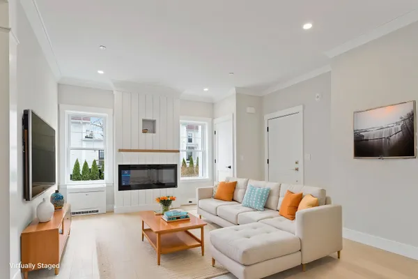 $889,900 | 136 Locust Street, Unit 103, Dover, NH 03820