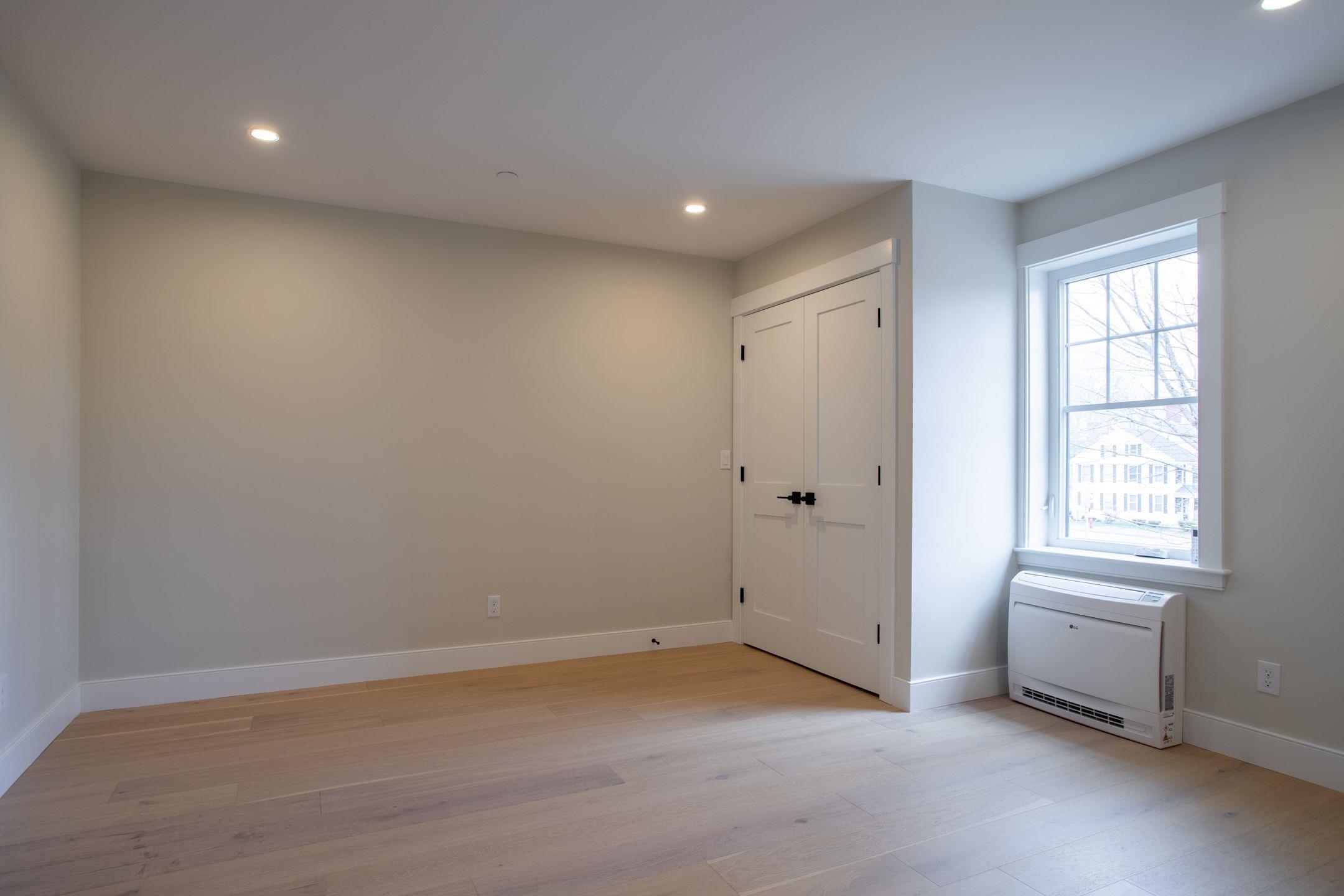 136 Locust Street, Unit 103 Dover, NH 03820 - Photo 19 of 44