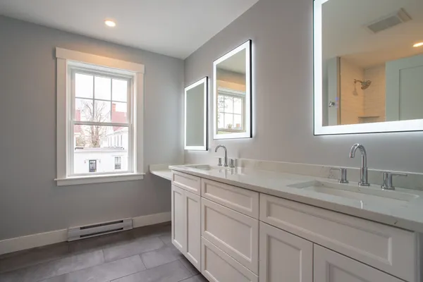 $889,900 | 136 Locust Street, Unit 103, Dover, NH 03820