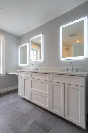 $889,900 | 136 Locust Street, Unit 103, Dover, NH 03820