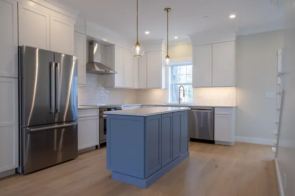 $889,900 | 136 Locust Street, Unit 103, Dover, NH 03820