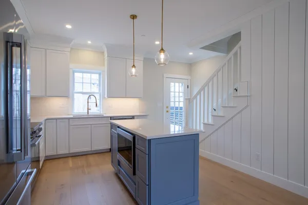 $889,900 | 136 Locust Street, Unit 103, Dover, NH 03820