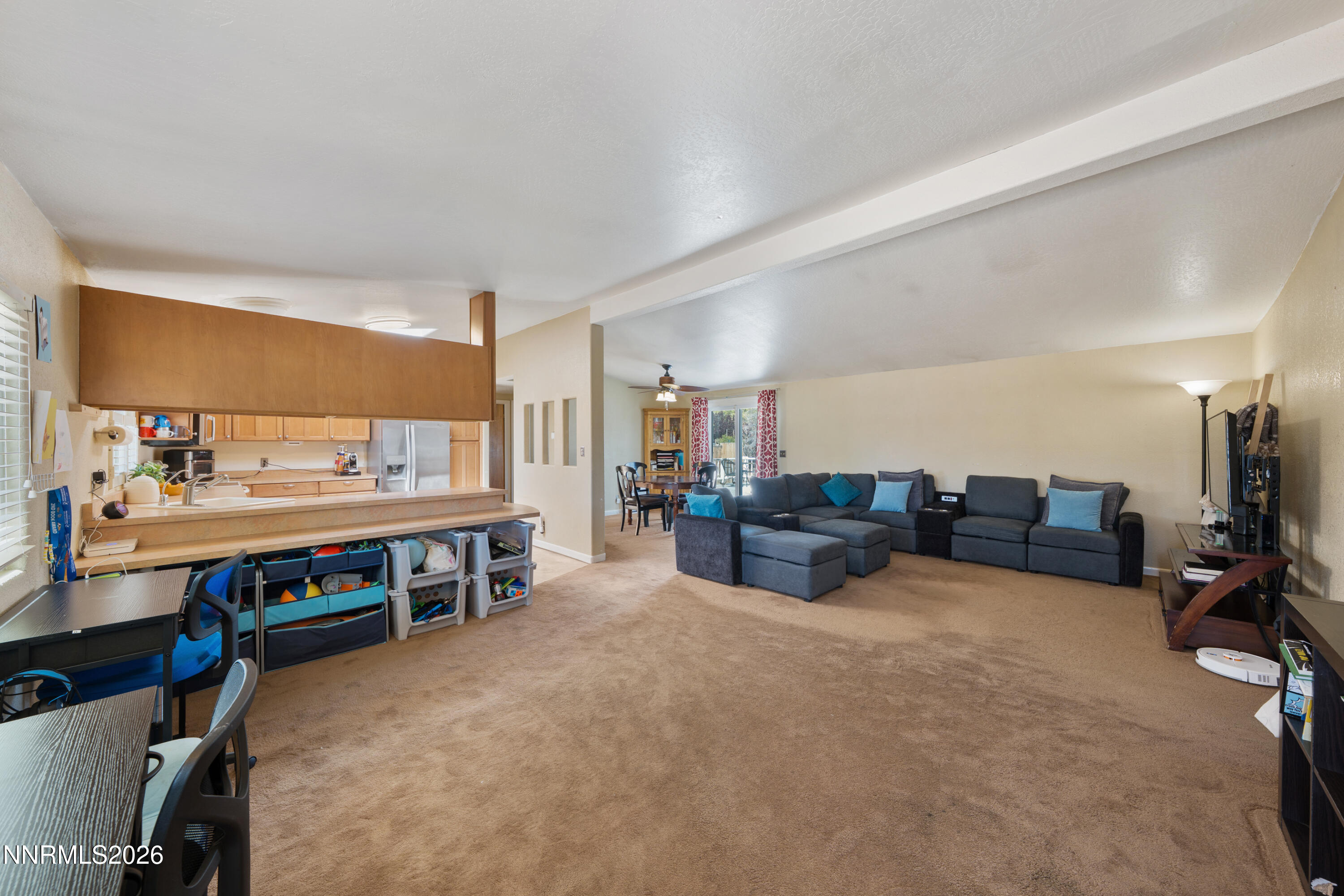 17505 Fantail Street Reno, NV 89508 - Photo 5 of 50 A7V02362