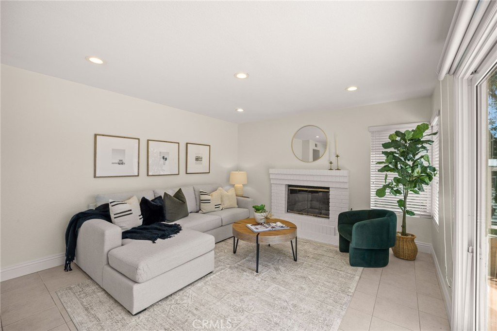 59 Fuente Rancho Santa Margarita, CA 92688 - Photo 9 of 61