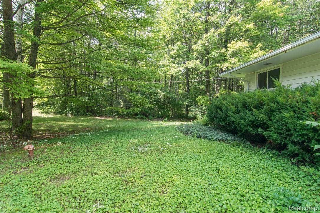 6310 Chesaning Road Chesaning, MI 48616 - Photo 37 of 49 DSC_0258.jpg