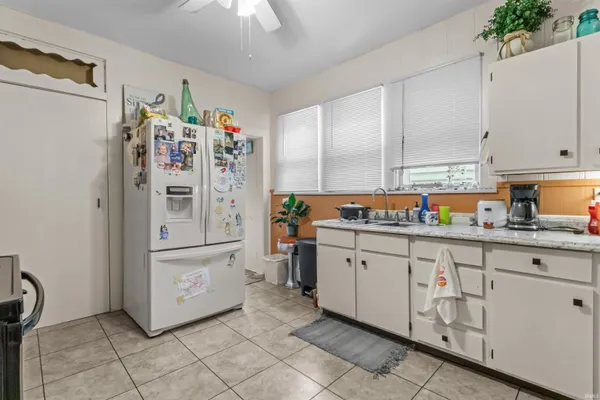 $240,000 | 136 1/2 West 7th Street, Peru, IN 46970