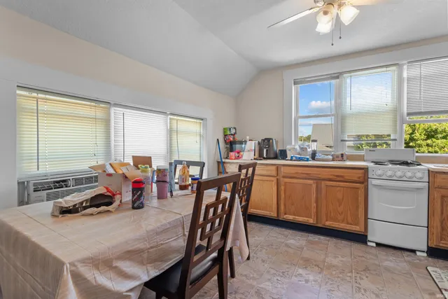 $240,000 | 136 1/2 West 7th Street, Peru, IN 46970