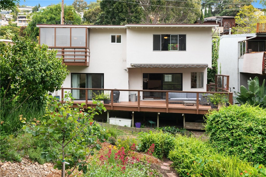 645 Griffith Way Laguna Beach, CA 92651 - Photo 41 of 46 a house view with a garden space
