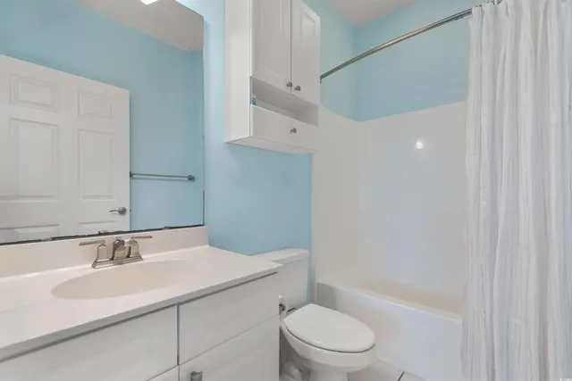 $1,150 | 4856 Carnation Circle, Unit 302, Myrtle Beach, SC 29577