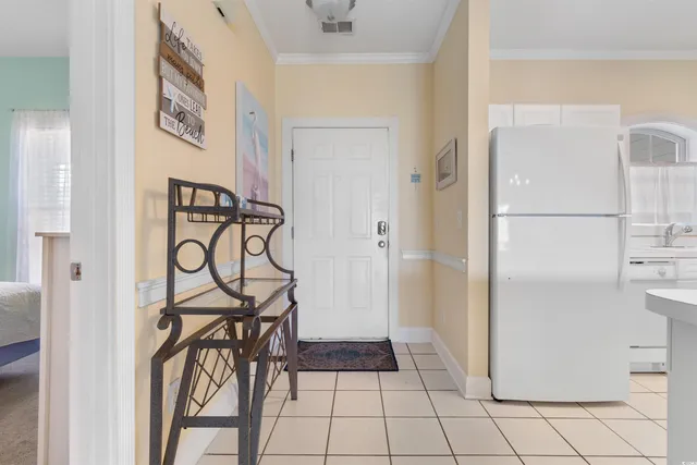 $1,150 | 4856 Carnation Circle, Unit 302, Myrtle Beach, SC 29577