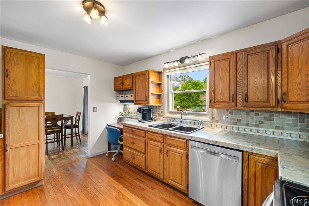 7212 Fox Road Marcy, NY 13354 - Photo 10 of 34 Gallery Image 10