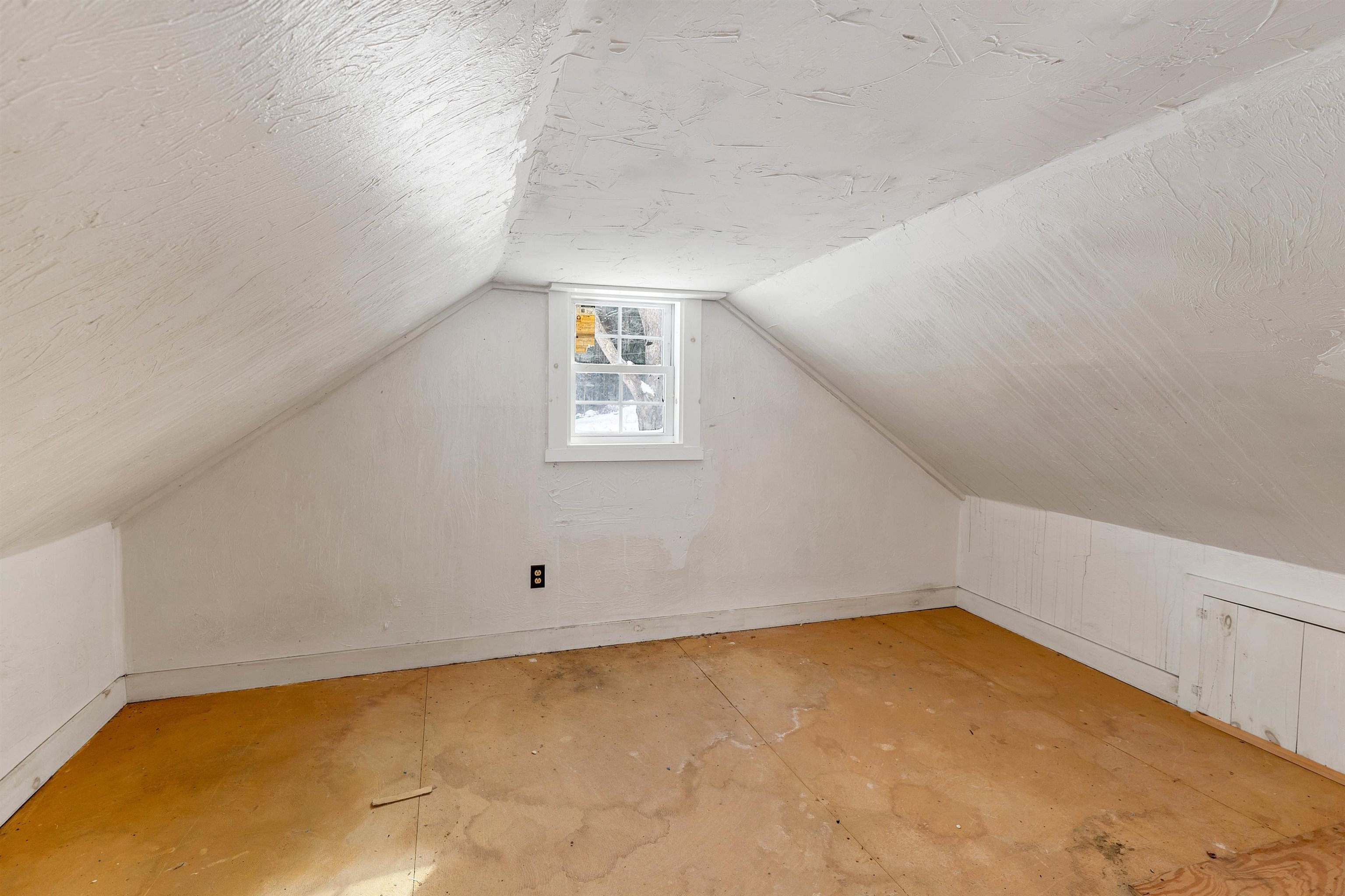 165 Blake Hill Road New Hampton, NH 03256 - Photo 15 of 20