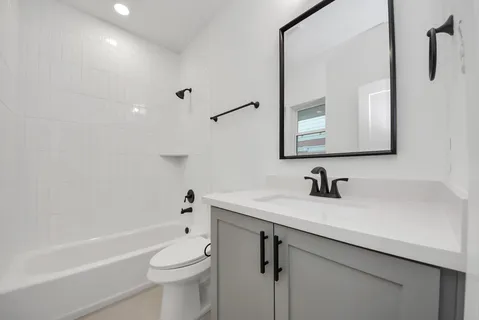 $575,000 | 923 Fisher Street, Unit A, Houston, TX 77018