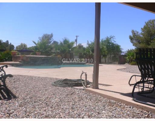 10635 Rancho Destino Road Las Vegas, NV 89183 - Photo 23 of 25 Yard/Garden.