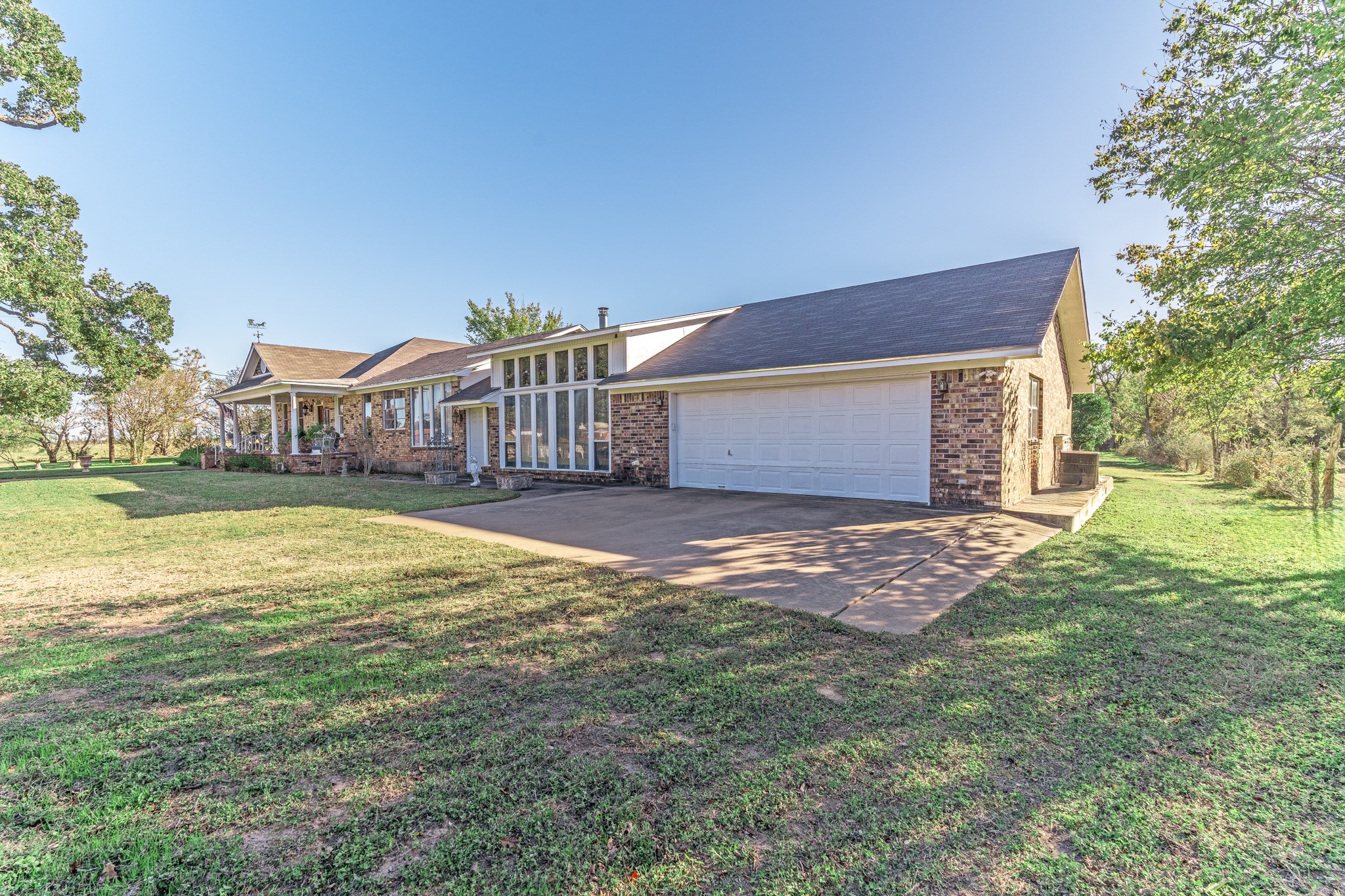 6184 Farm To Market 485 Cameron, TX 76520 - Photo 5 of 34 a view of a house with a yard