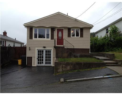 118 Raphael Avenue Providence, RI 02904 - Photo 2 of 14 Exterior Front.