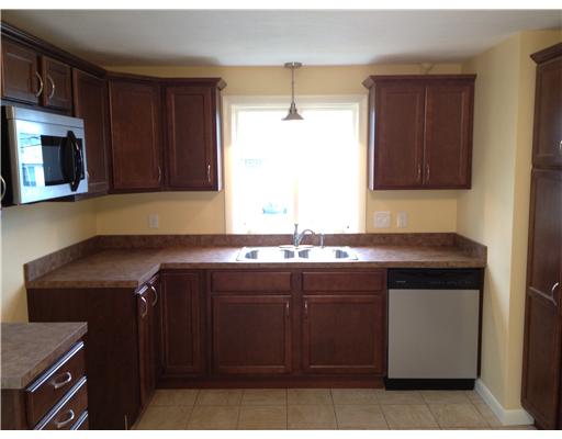 118 Raphael Avenue Providence, RI 02904 - Photo 10 of 14 Kitchen.