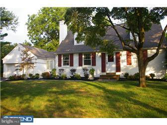 2476 High Road Huntingdon Valley, PA 19006 - Photo 2 of 12 Exterior Front