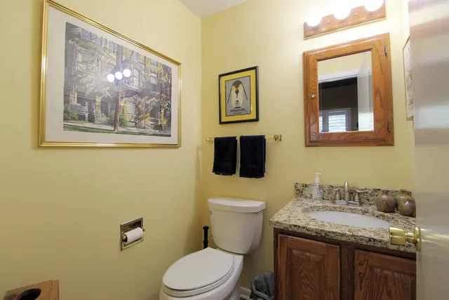 $445,000 | 27 Marquette Lane, Kankakee, IL 60901