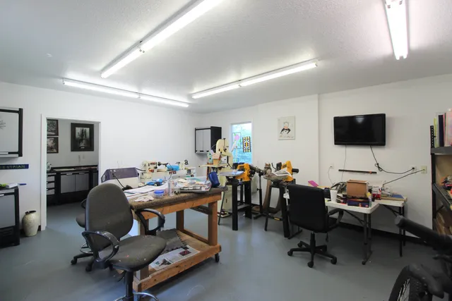 $445,000 | 27 Marquette Lane, Kankakee, IL 60901