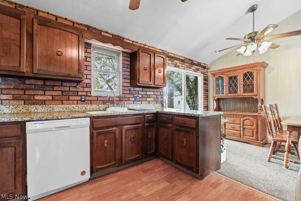 6115 Fry Road Brook Park, OH 44142 - Photo 10 of 42