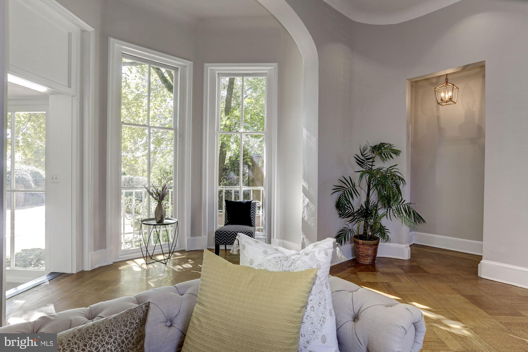 3306 R Street Northwest Washington, DC 20007 - Photo 11 of 38 South-facing bay windows