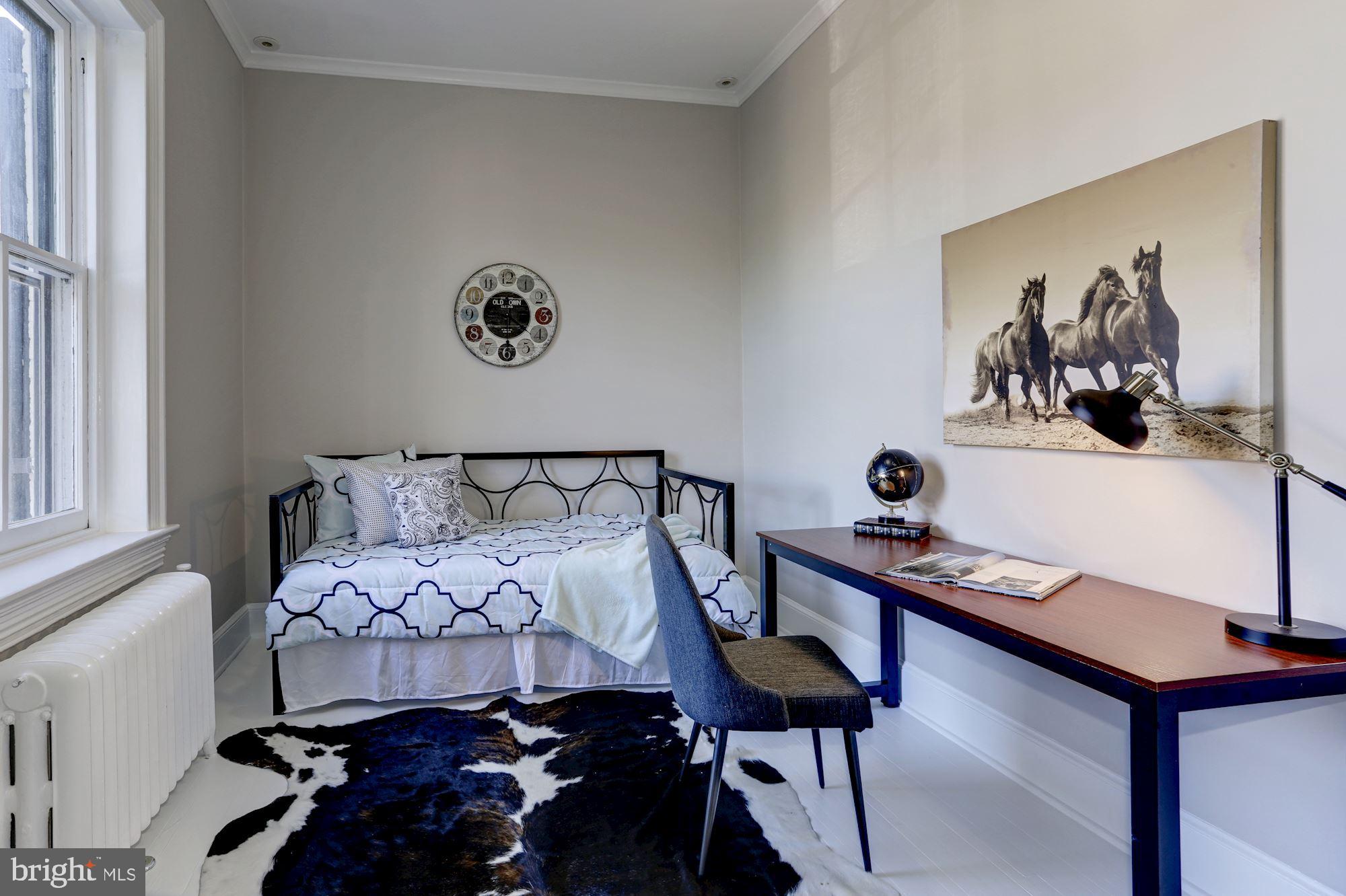 3306 R Street Northwest Washington, DC 20007 - Photo 29 of 38 Bedroom or large office space