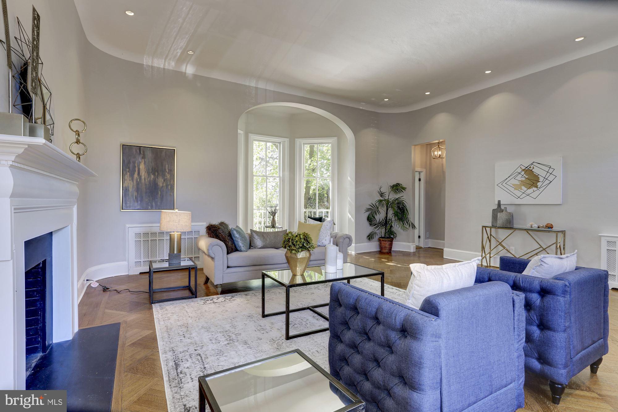 3306 R Street Northwest Washington, DC 20007 - Photo 10 of 38 The perfect space for elegant entertaining