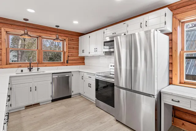 $530,000 | 24800 Wiltsey Lane, Shorewood, MN 55331