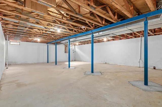 $530,000 | 24800 Wiltsey Lane, Shorewood, MN 55331