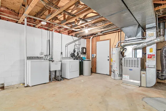 $530,000 | 24800 Wiltsey Lane, Shorewood, MN 55331