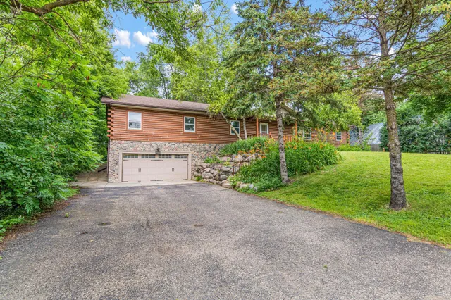 $530,000 | 24800 Wiltsey Lane, Shorewood, MN 55331