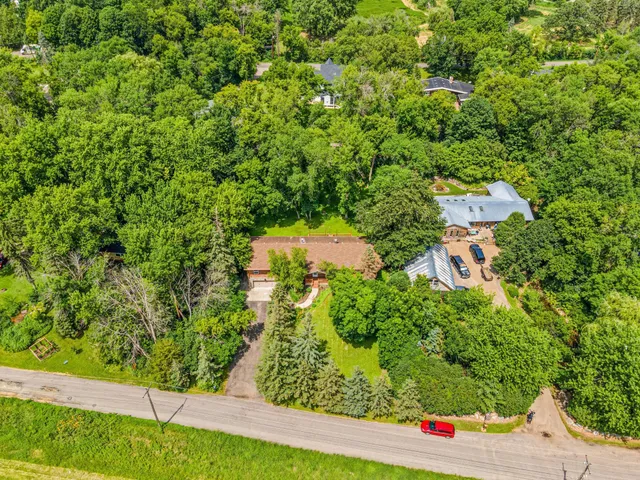 $530,000 | 24800 Wiltsey Lane, Shorewood, MN 55331