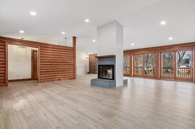 $530,000 | 24800 Wiltsey Lane, Shorewood, MN 55331