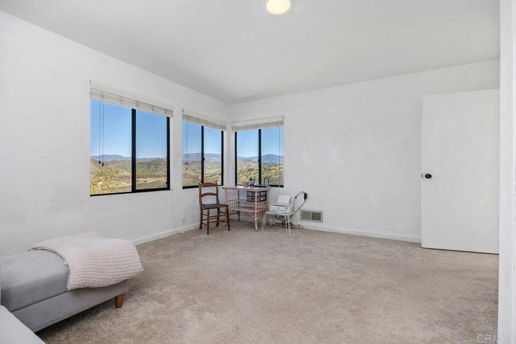 31424 Lilac Road Valley Center, CA 92082 - Photo 38 of 45