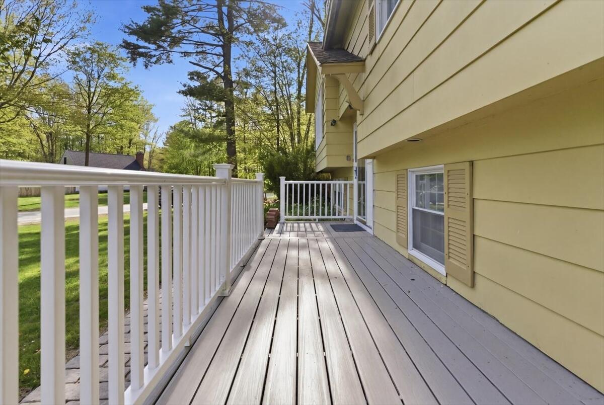 25 Forbes Lane Windham, ME 04062 - Photo 15 of 52 16-DSC06954_declutter_a3563acb