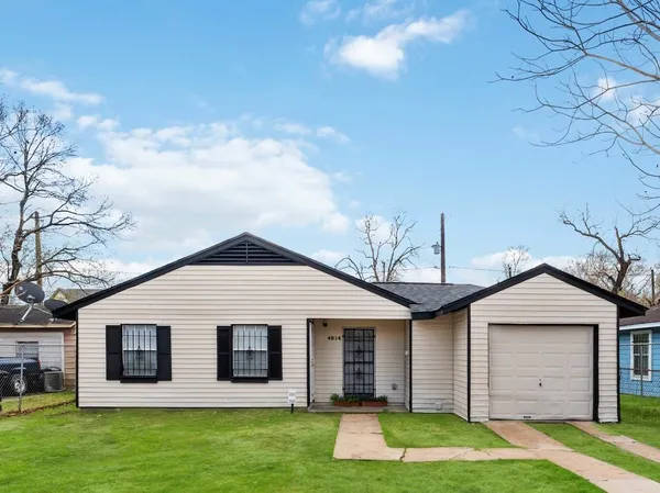 $1,400 | 4814 Burma Road, Houston, TX 77033