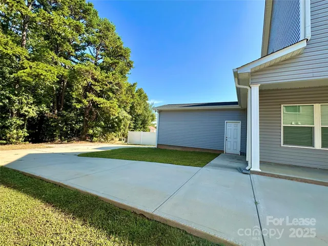 a view of outdoor space