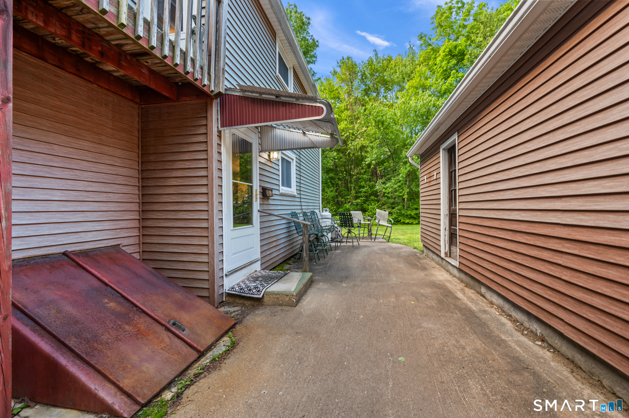 143 Monson Road Stafford, CT 06076 - Photo 8 of 28