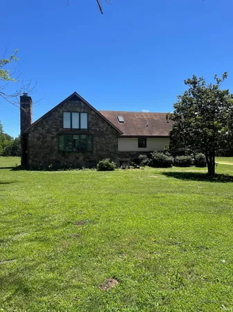$225,000 | 6645 South 159 State Road 159, Carlisle, IN 47838