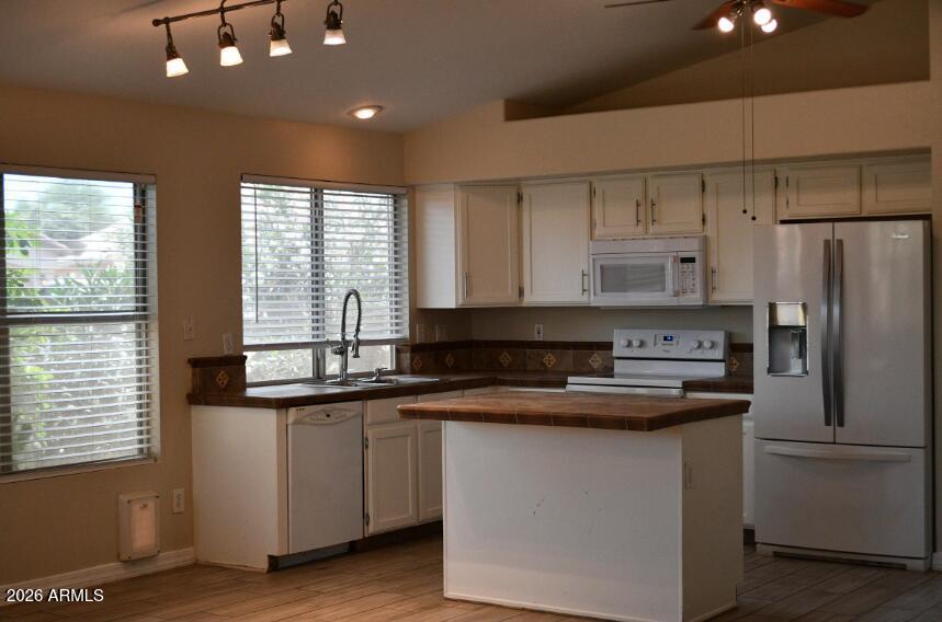 1476 East Silver Creek Road Gilbert, AZ 85296 - Photo 3 of 23 03-1476 E Silver Creek Road